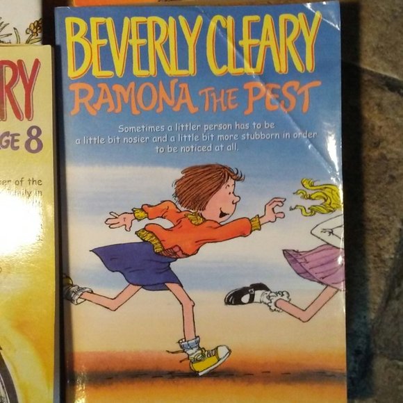 Set of 4 Ramona Quimby books by Beverly Cleary - 1 hardback, 3 paperback - Picture 4 of 5
